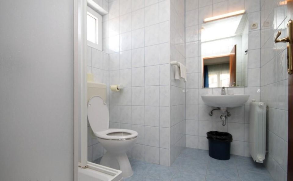 original_1657018875_peroj-room-bathroom-1-l-2.jpg