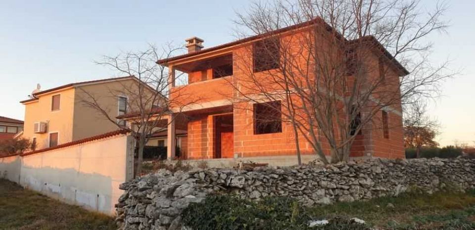 original_1670232530_istra-prodaja-kuce-roh-bau-krvavici-opcina-marcana-178.jpg
