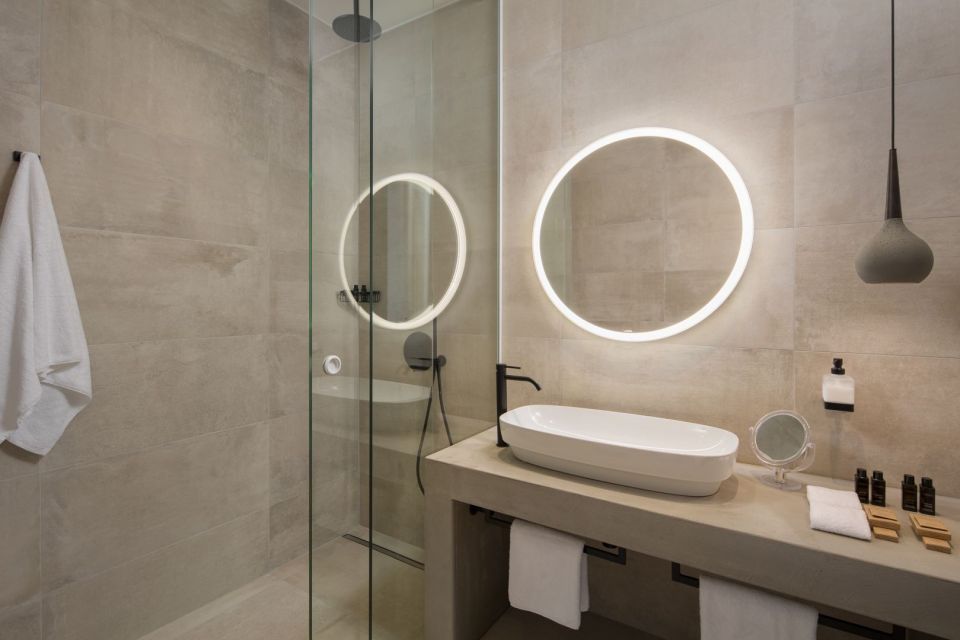 original_1680878463_bathroom-detail-2.jpg