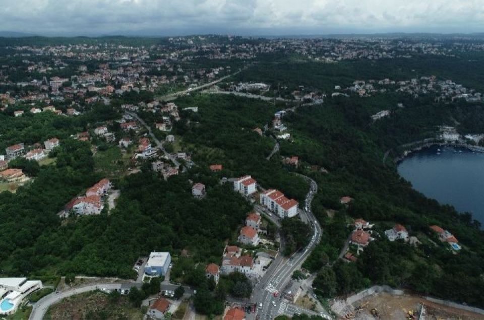 original_1682597336_gradevinsko-zemljiste-trg-centar-poliklinike-dr-opatija-3.jpg