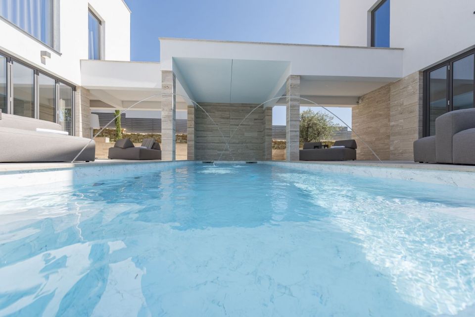 original_1683979160_lux-pool-houses-144-kopie.jpg