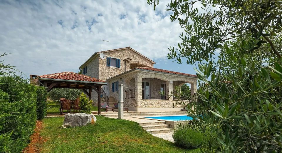 original_1685373160_01082019021324_villas-in-porec-villa-gramper_32.jpg