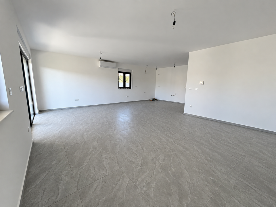 original_1790936330_freshly-finished-modern-empty-interior.png