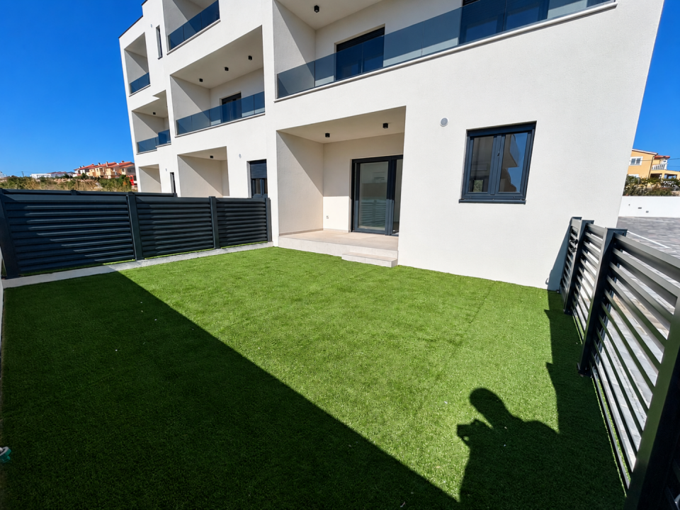 original_1791193167_modern-terrace-yard-in-sunlight.png