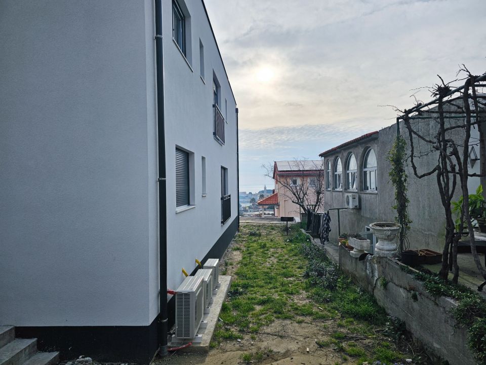 original_1774341864_banjol-new-apartment-sea-view-59.jpg