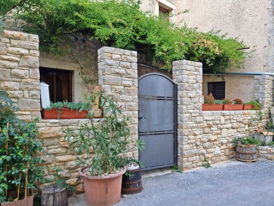 original_1697730406_croatia-istria-real-estate-for-sale-35.jpg