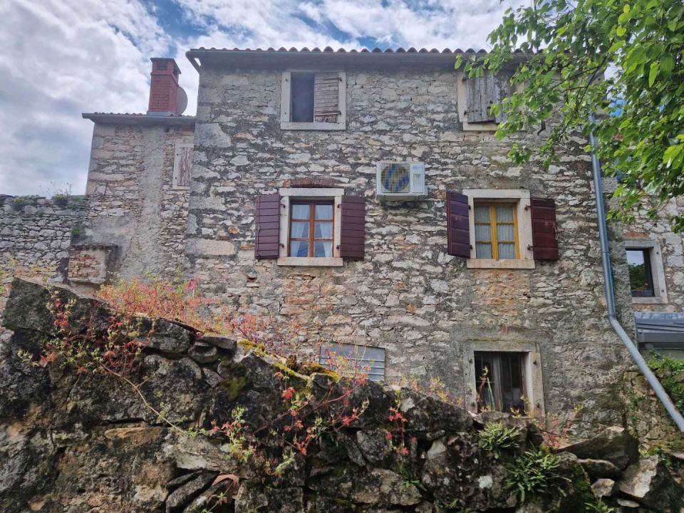 original_1747055652_istra-novigrad-kamena-ljepotica-u-mirnom-naselju58.jpg