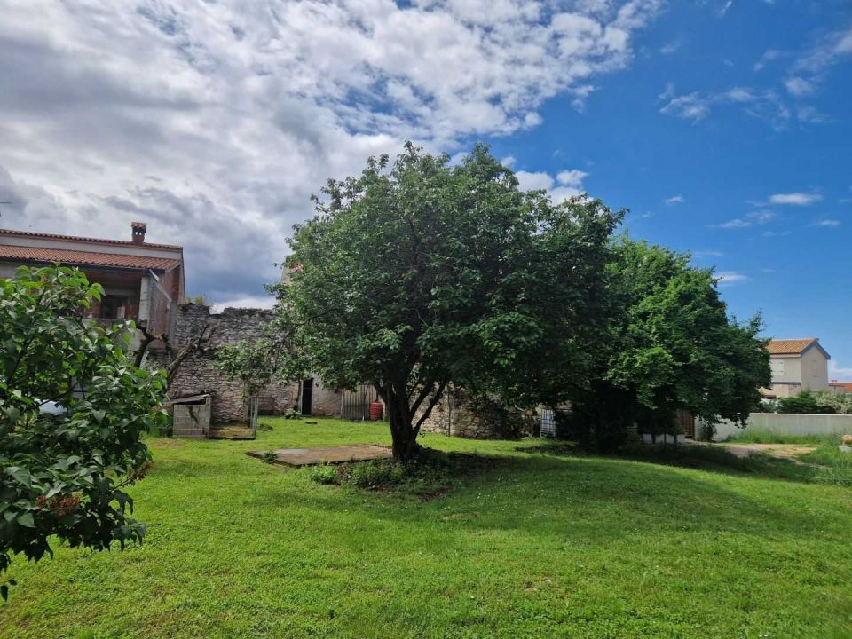 original_1747055706_istra-novigrad-kamena-ljepotica-u-mirnom-naselju-69.jpg