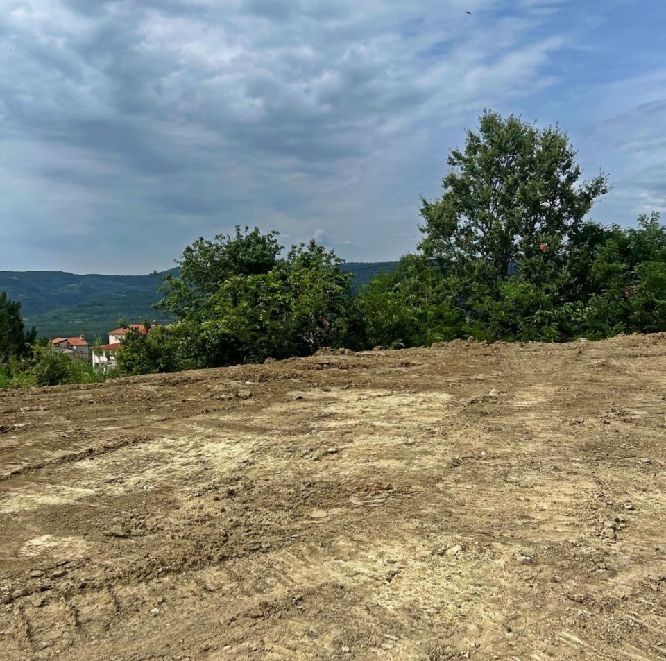 original_1688593729_istrien-motovun-baugrundstuck-verkauf-1.jpg