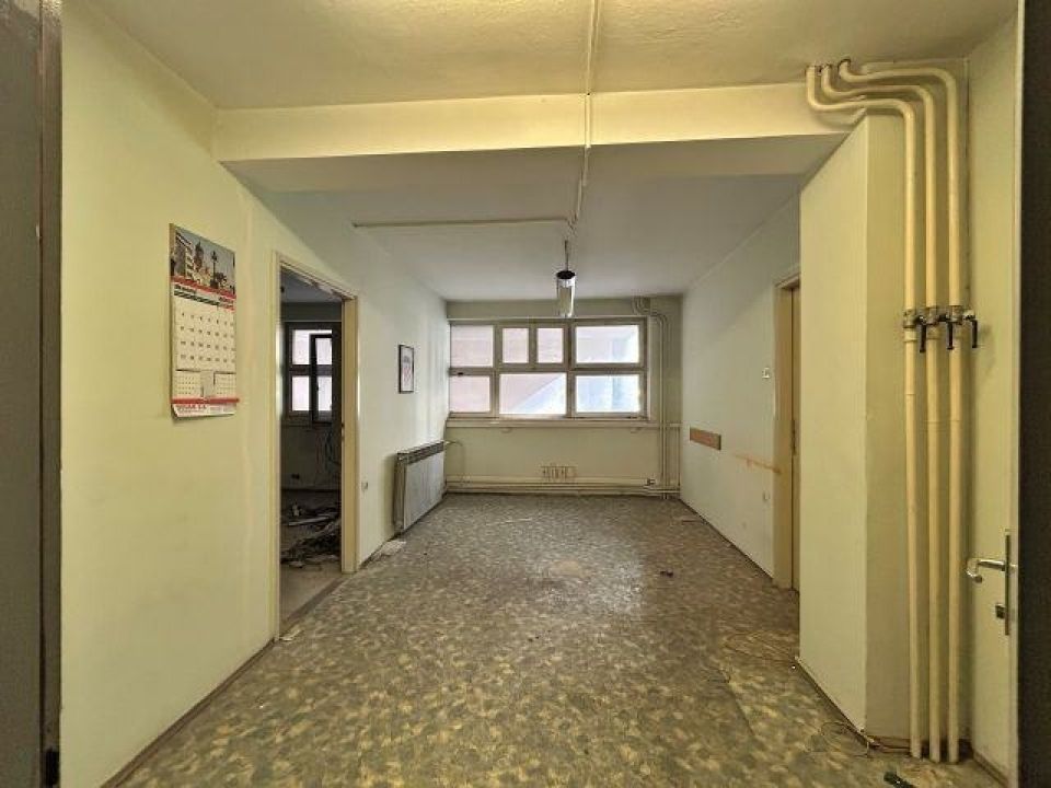 original_1764154349_rijeka-centar-1200-m2-privatni-parking-prodaja-direktno-vlasnika-slika-2561.jpg