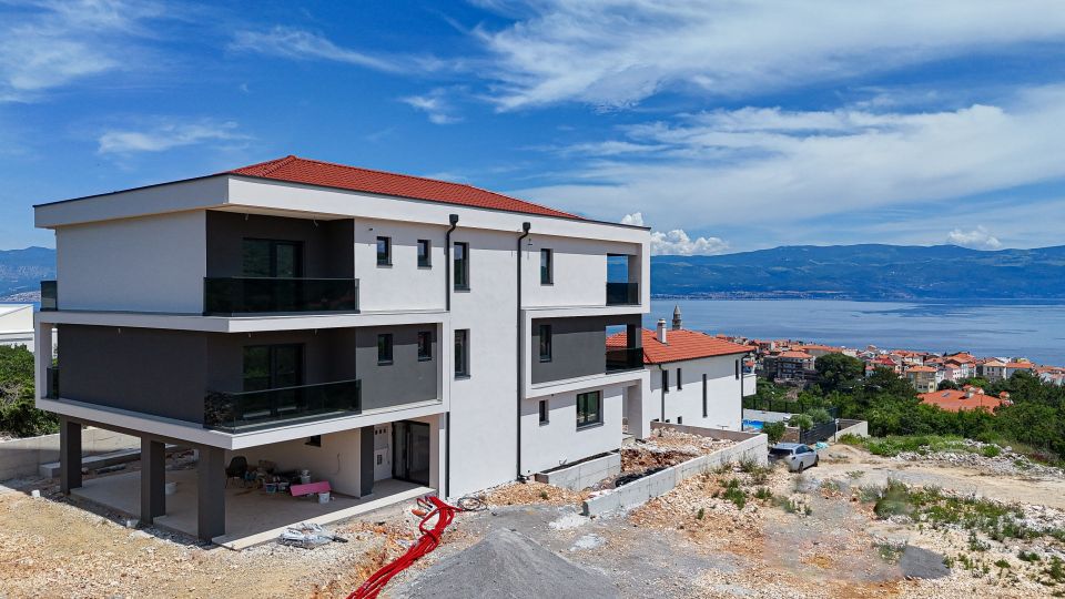 original_1781027735_vrbnik-luxury-property-unique-seaview-5.jpg