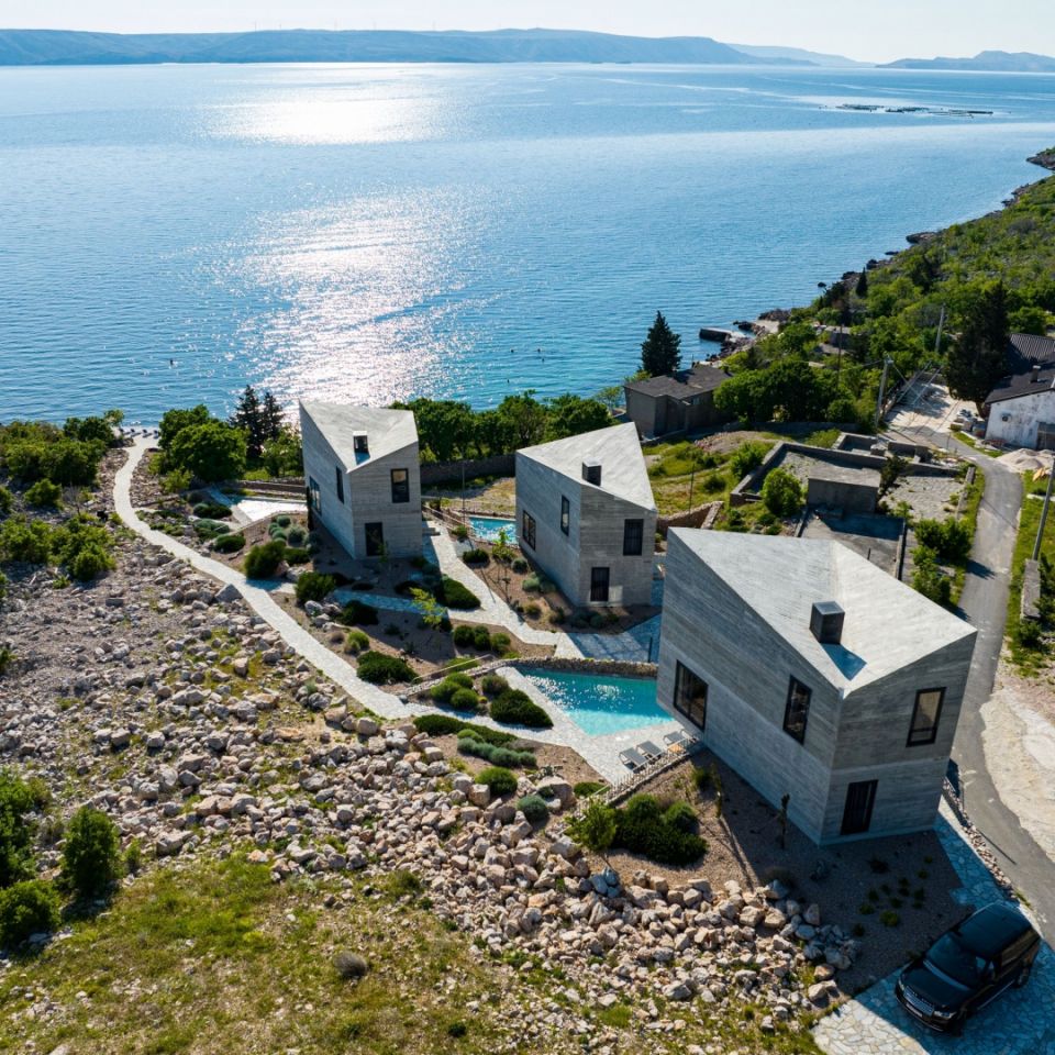 original_1778344340_villa-seafront-croatia-for-sale-21.jpg