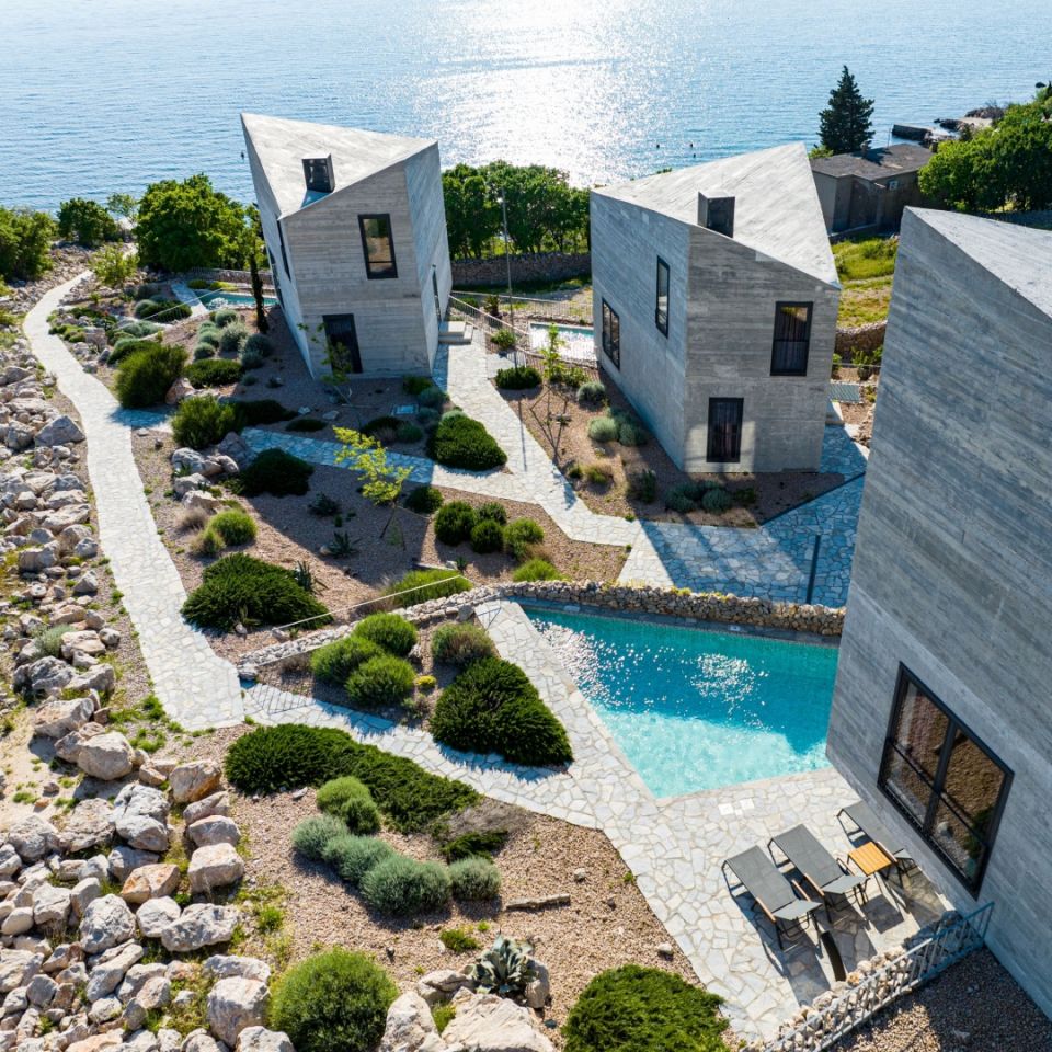 original_1778344356_villa-seafront-croatia-for-sale-24.jpg
