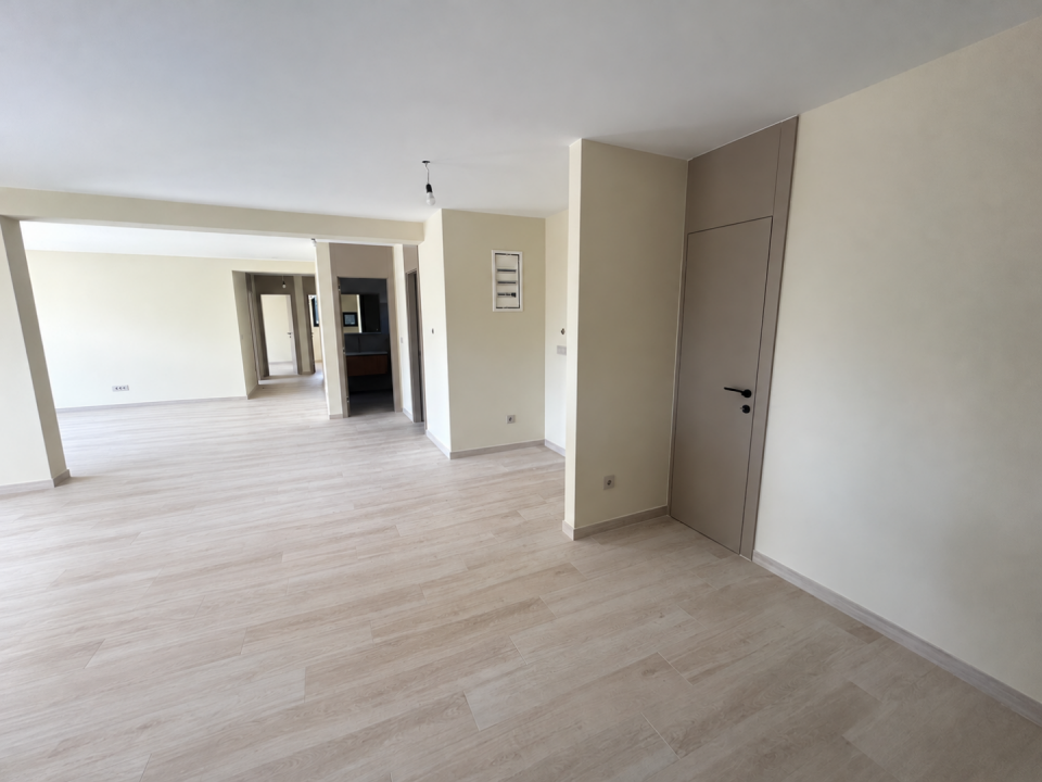 original_1792006957_newly-finished-minimalist-apartment-interior.png
