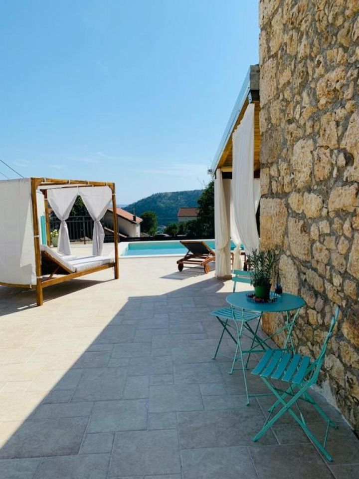 original_1779906599_1000111309.jpg