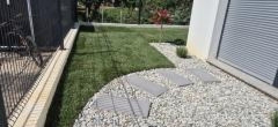 original_1784288980_download-3.jpeg