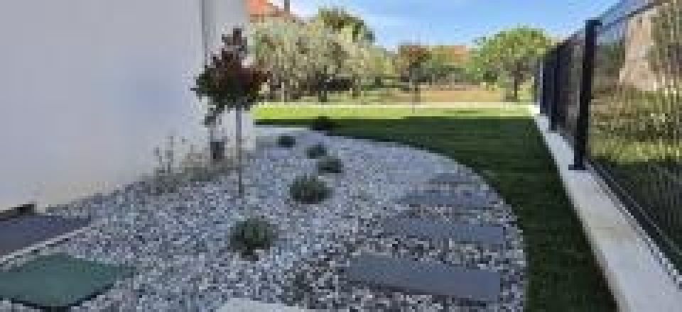 original_1784276632_download.jpeg