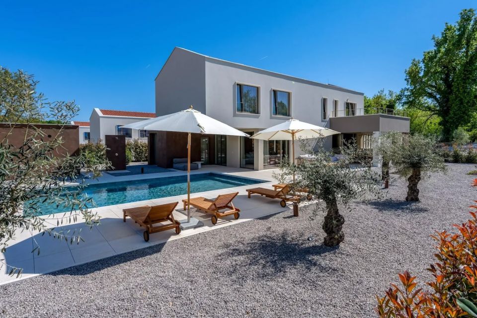 original_1782988135_nareo_villas_29_antonunkovic.jpg