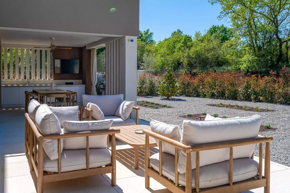original_1782990848_nareo_villas_6_antonunkovic.jpg