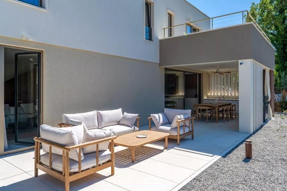 original_1782991695_nareo_villas_10_antonunkovic.jpg
