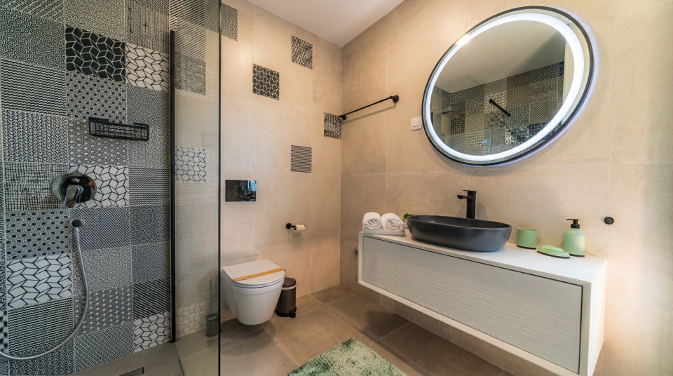 original_1785530107_kupaona-tus-shower.png