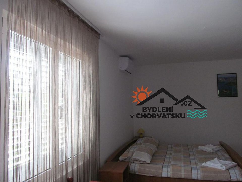 332_cz15.jpg