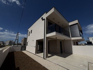 original_1781022990_img_4055.jpg