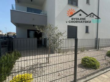 402_cz01.jpg